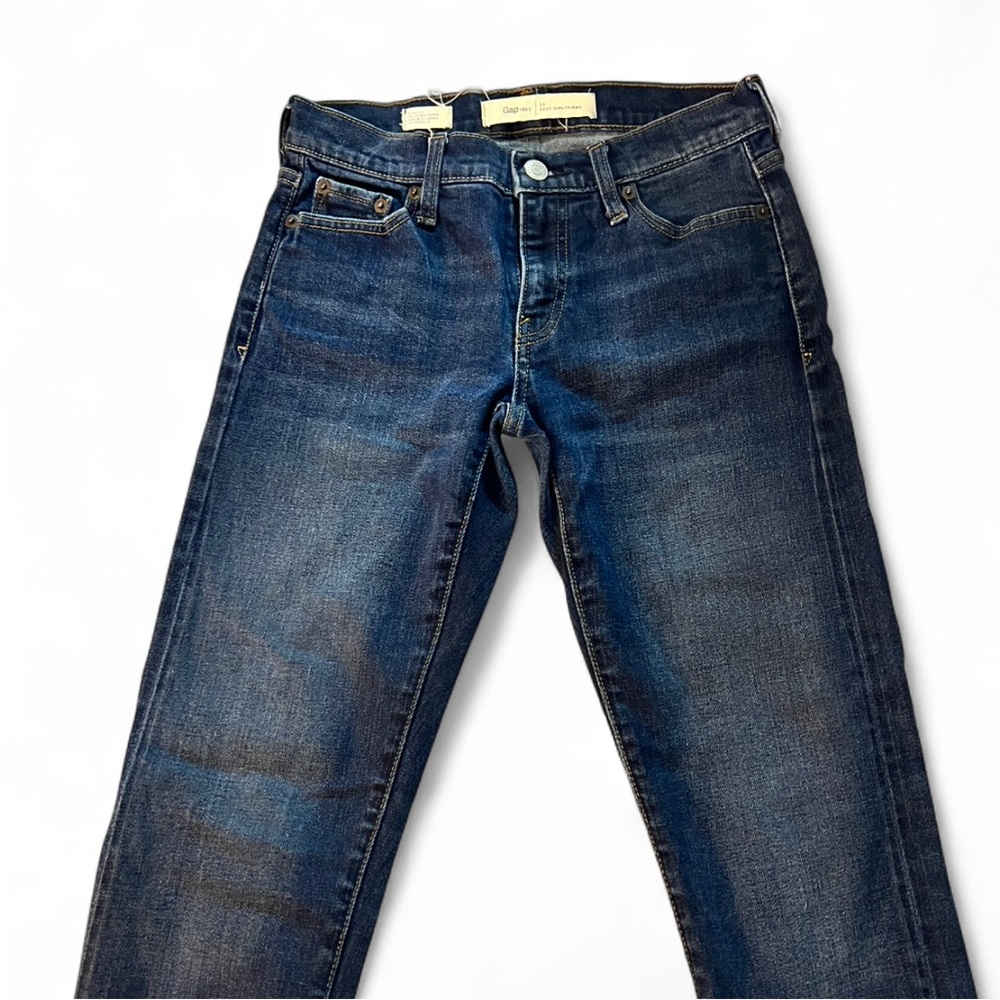 Woman Girlfriend Jeans